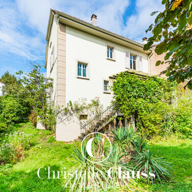 Maison 5 pièces 890000 €