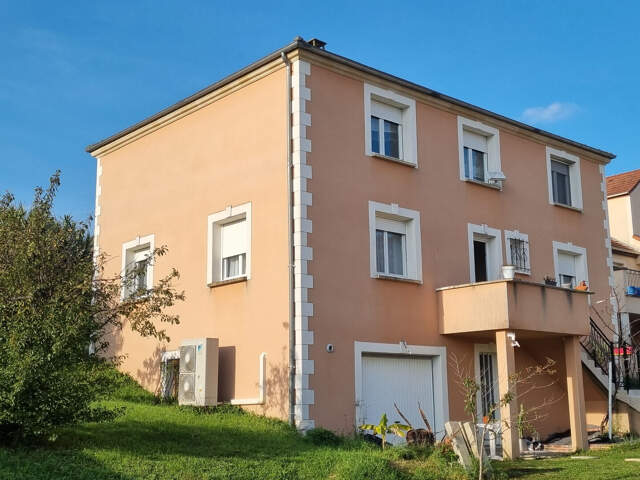 Maison Saint Florentin proche écoles et commerces,  179 m2 — photo du bien