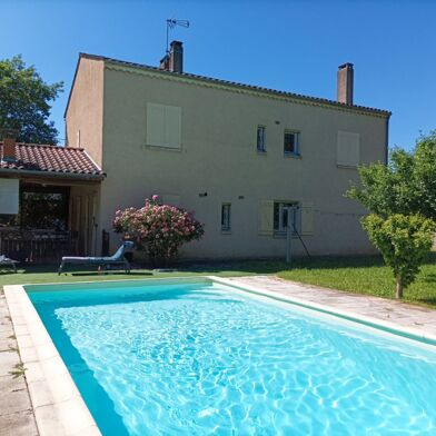 Maison 8 pièces 330000 €