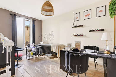 Bureau  1300 €