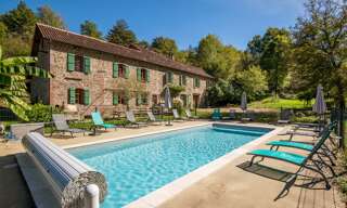 Maison 12 Pièces 425 m² à vendre à Aubin (12110)