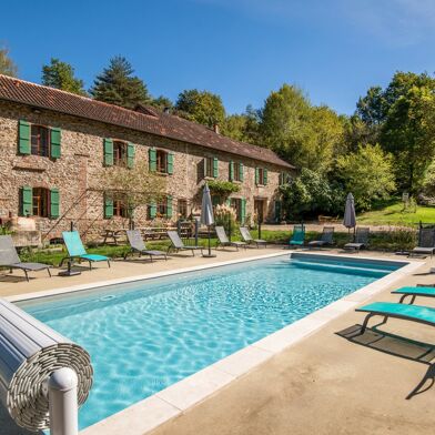 Maison 12 pièces 549000 €