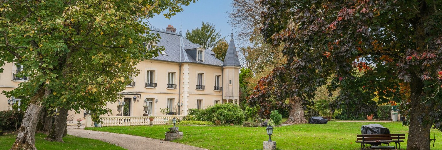 Maison 29 Pièces 654 m² à vendre à Coubert (77170)