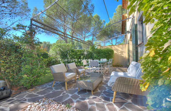 Villa La Motte 4 pièce(s) 121 m2 — photo 2