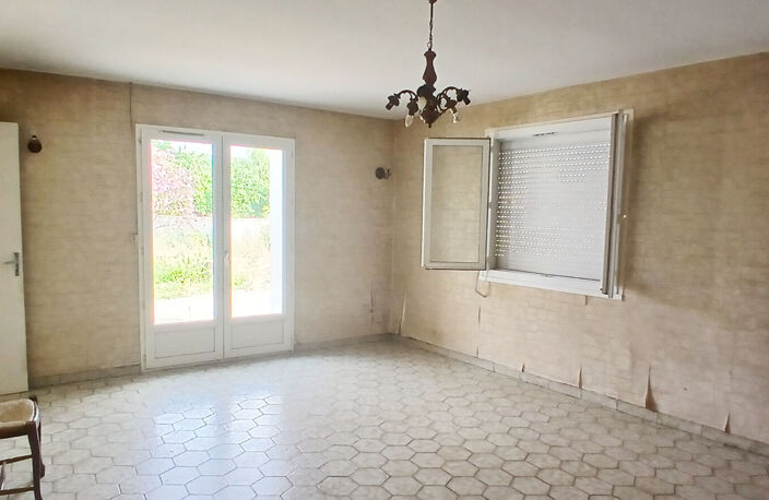 A RENOVER Maison T5  avec garage  sur 1000 m² St Sulpice De Royan centre — photo 5