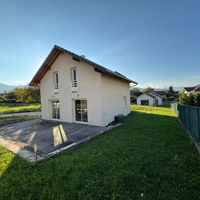 Maison 4 pièces 410000 €