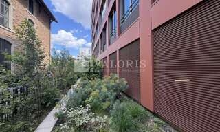 Bureau  495 m² à louer à Lyon 7 (69007)