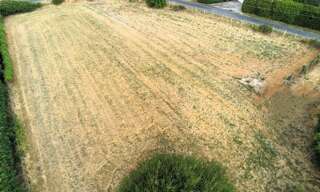 Terrain  1875 m² à vendre à Leigné-sur-Usseau (86230)