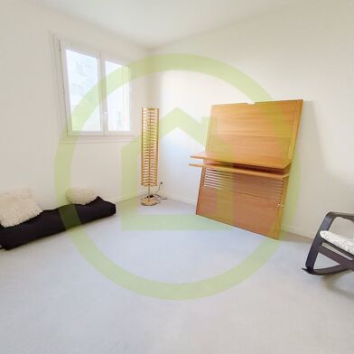 Appartement 5 pièces 239000 €