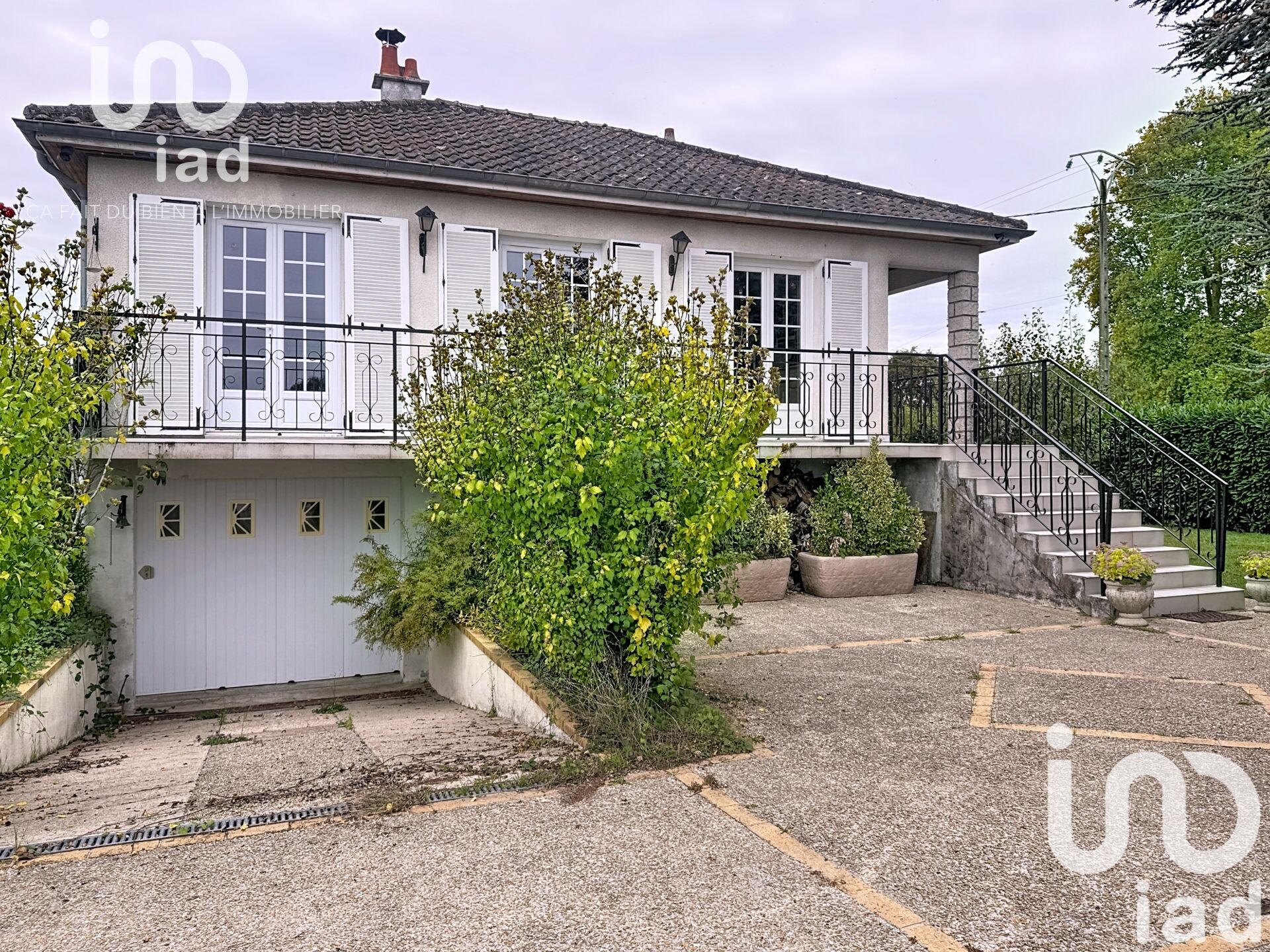 Chateau-Renard - 112m² - 5p. - 4ch.