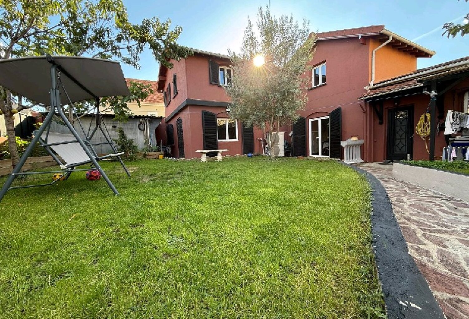 Vente maison 6 pièces 150 m² Bondy (93140) — photo 1
