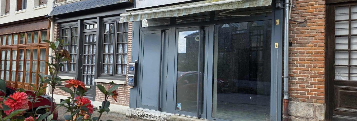 Commerce  73 m² à louer à Saint-Saëns (76680)