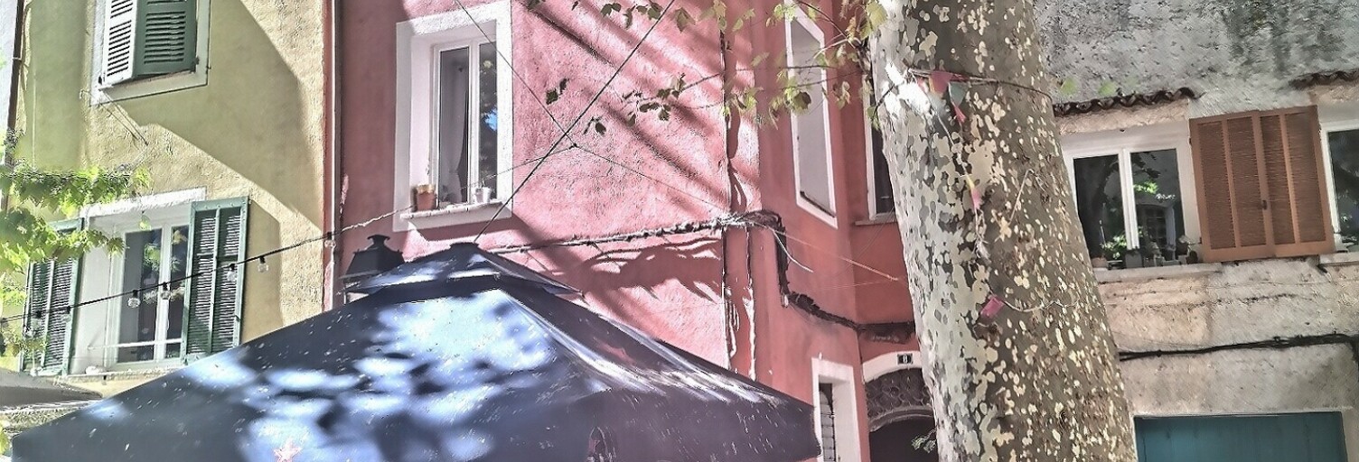 Immeuble  250 m² à vendre à Barjols (83670)