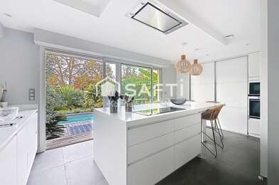 Maison 5 pièces 1095000 €