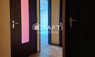 Maison 8 Pièces 161 m² à vendre à Prévinquières (12350)