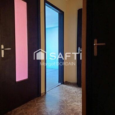 Maison 8 pièces 94000 €