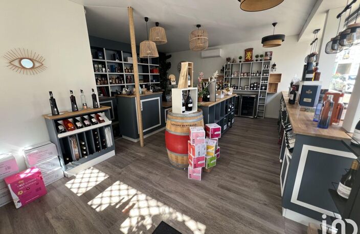 Vente Boutique/Local commercial 50 m&sup2; — photo 2