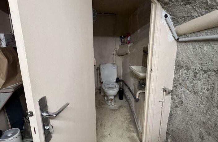 Vente Boutique/Local commercial 50 m&sup2; — photo 4