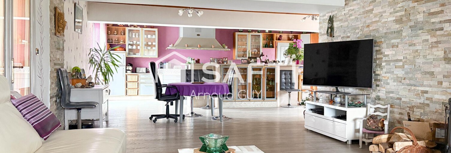 Maison 8 Pièces 230 m² à vendre à Villeneuve-en-Perseigne (72600)