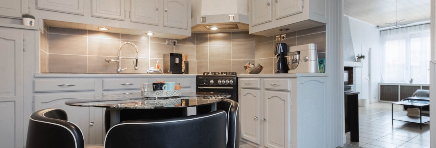 Appartement 5 Pièces 125 m² à vendre à Nézel (78410)