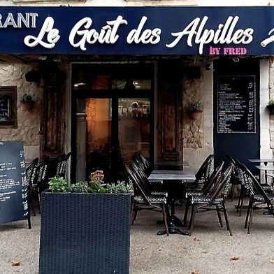 Commerce  198000 €