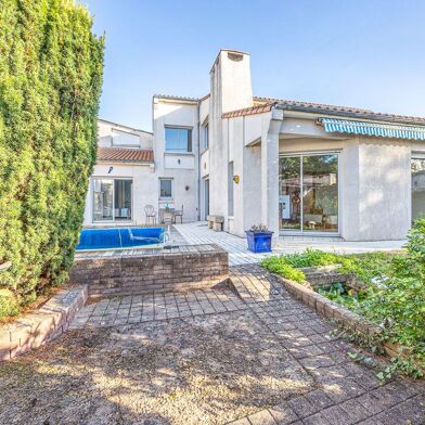 Maison 6 pièces 397000 €