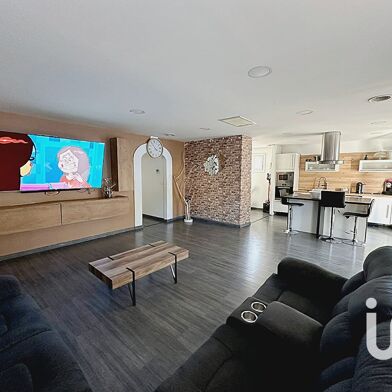 Maison 4 pièces 392000 €