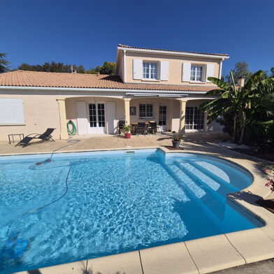 Maison 8 pièces 519750 €