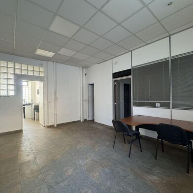 Commerce  270000 €