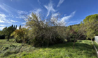 Terrain  604 m² à vendre à Carnoules (83660)
