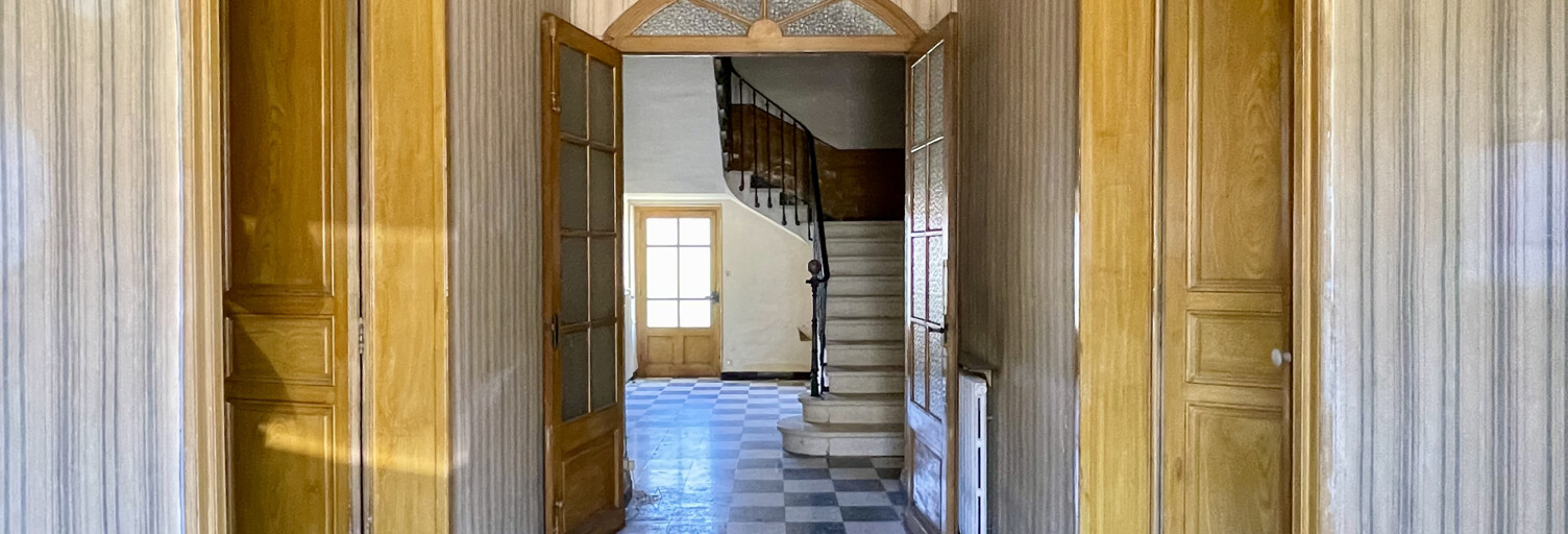 Maison 8 Pièces 163 m² à vendre à Milhaud (30540)