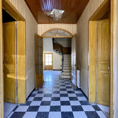 Maison 8 pièces 389000 €