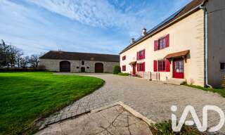 Maison 9 Pièces 265 m² à vendre à Maconge (21320)