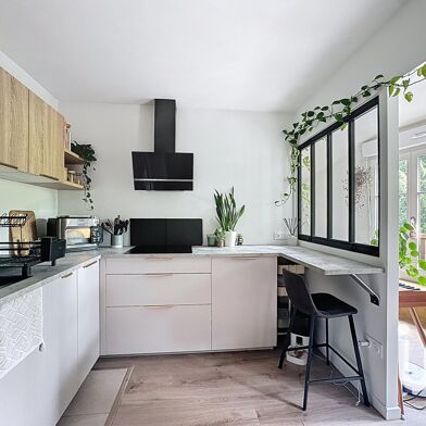 Appartement 1 pièces 885 €