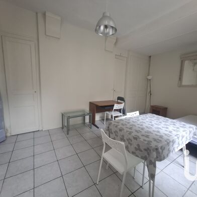 Appartement 1 pièces 74000 €