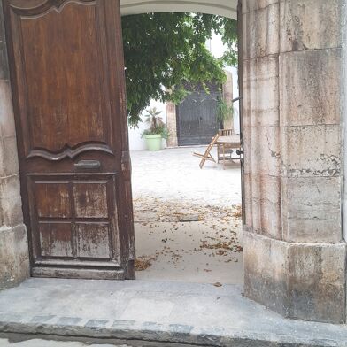 Maison 20 pièces 494000 €