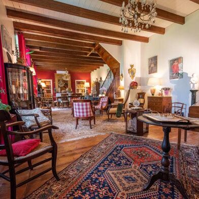 Maison 14 pièces 575000 €