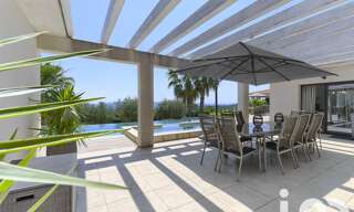 Maison 8 Pièces 280 m² à vendre à Châteauneuf-Grasse (06740)