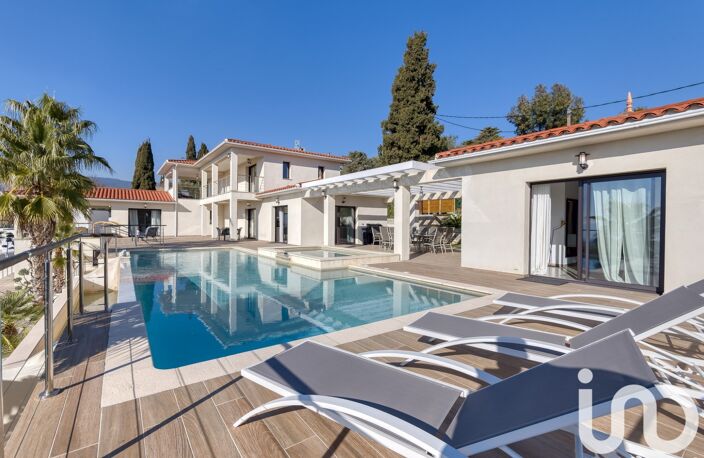 Vente Maison d'architecte 8 pièces — photo 2
