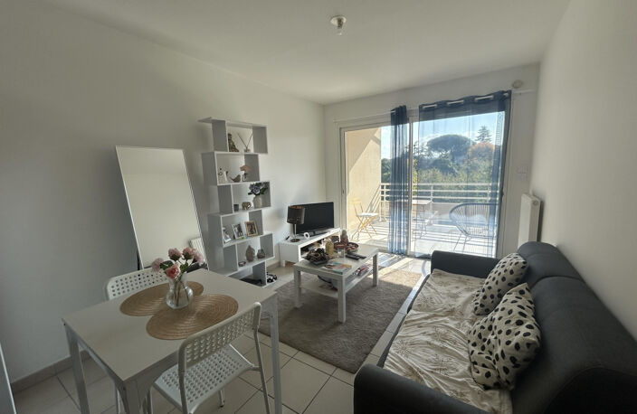 APPARTEMENT T2 avec terrasse — photo 2