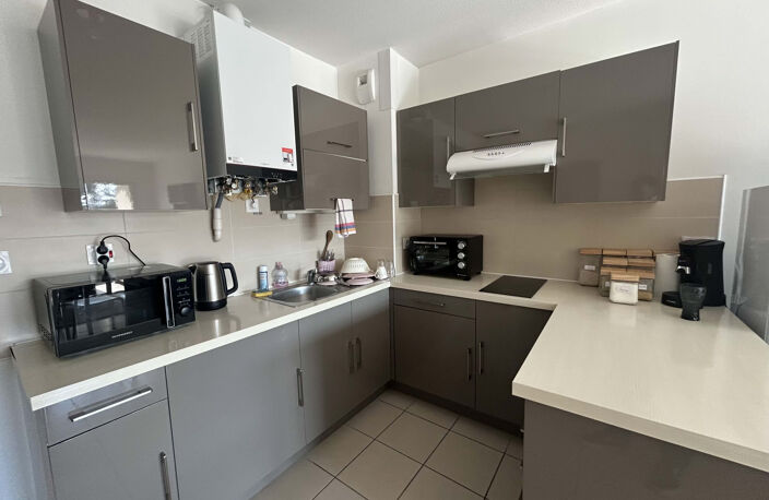 APPARTEMENT T2 avec terrasse — photo 3