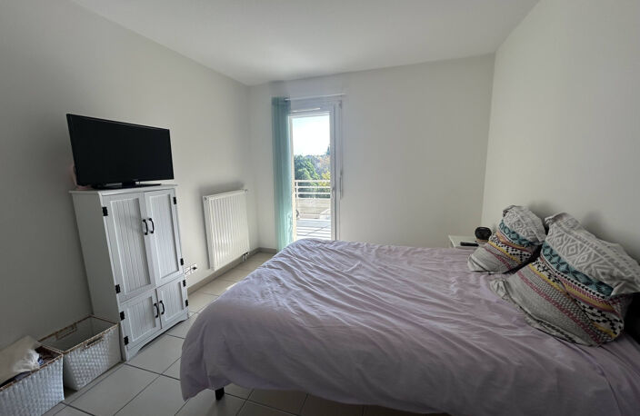 APPARTEMENT T2 avec terrasse — photo 4