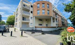 Immeuble  33 m² à vendre à Élancourt (78990)