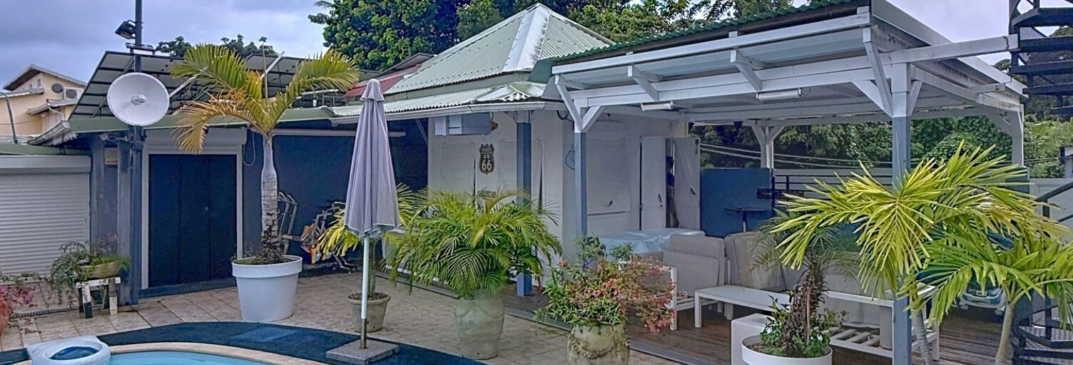 Maison 9 Pièces 197 m² à vendre à Petit-Bourg (97170)