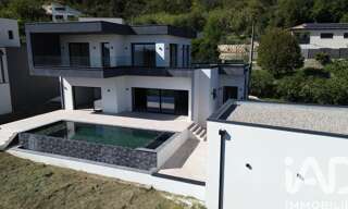 Maison 5 Pièces 182 m² à vendre à Rochemaure (07400)