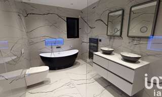 Maison 5 Pièces 182 m² à vendre à Rochemaure (07400)