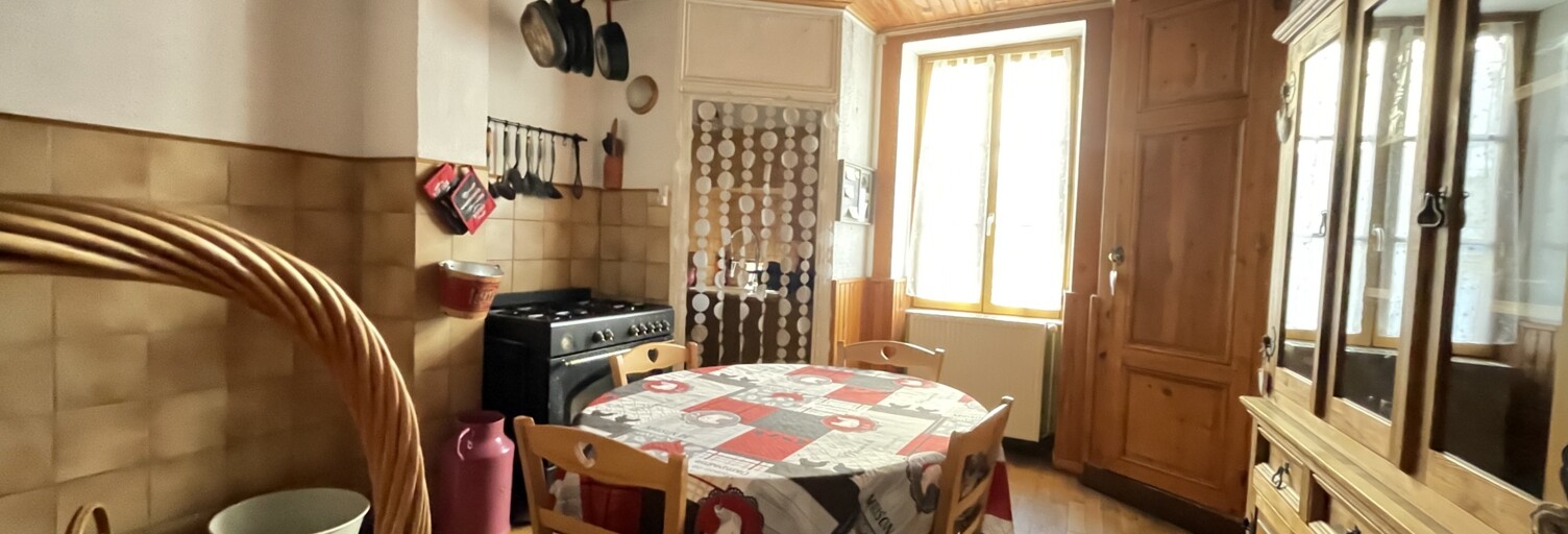 Maison 5 Pièces 80 m² à vendre à Jujurieux (01640)