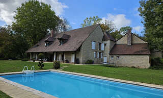 Maison 10 Pièces 400 m² à vendre à Beaune (21200)