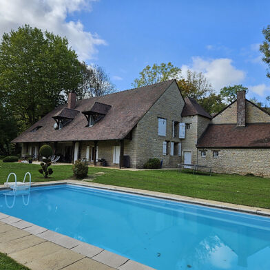 Maison 10 pièces 950000 €