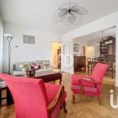 Appartement 3 pièces 1700 €